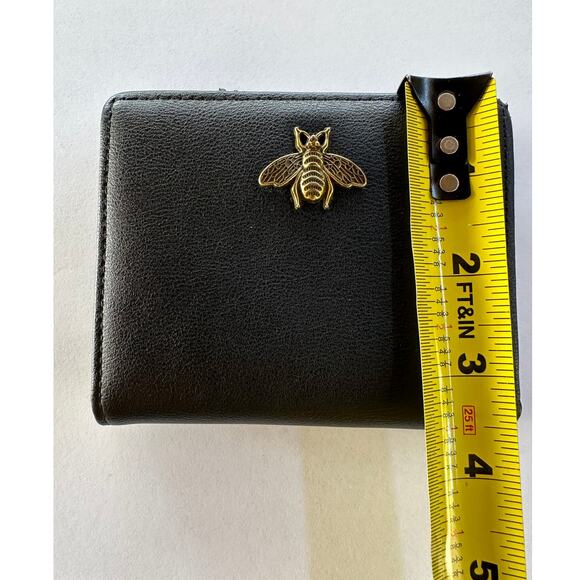 Bee Black Small Wallet by Weichen Forever Young - Picture 16 of 16